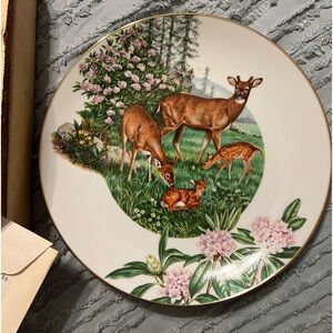 “White-tailed Deer” plate number 8974, by Sy and Dot Barlow